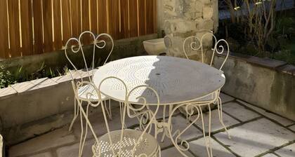 Cottage „Gîte für 4 Personen – Drôme Provençale“ mit gemeinsamer Terrasse, WLAN & Klimaanlage