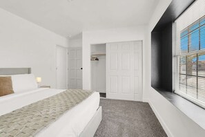 3 Schlafzimmer, Bügeleisen/Bügelbrett, WLAN, Bettwäsche