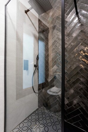 Apartment (3 Bedrooms) | Bathroom - Genteel Home Buensuceso (Granada)