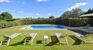 Pool - Enjoy the Tranquility and Charm of Mallorca’s Countryside (Illes Balears)
