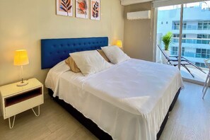 2 bedrooms, iron/ironing board, bed sheets, wheelchair access - Luxury Ocean View Apartment (La Boquilla)