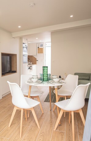 Nicht klassifiziertes Bild, 3 von 25, Schaltfläche