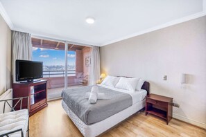 2 bedrooms, iron/ironing board, WiFi - Los Lilenes Beach  W/ Ocean View near Club de Yates (Concón)