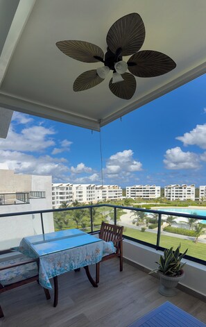 Outdoor dining - Tropical 2BR Getaway with AC in Prime Punta Cana (Punta Cana)