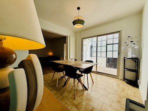 Unclassified image, 3 of 28, button - "Maison Gaïa" Splendid T2, garage and wifi (Sète)