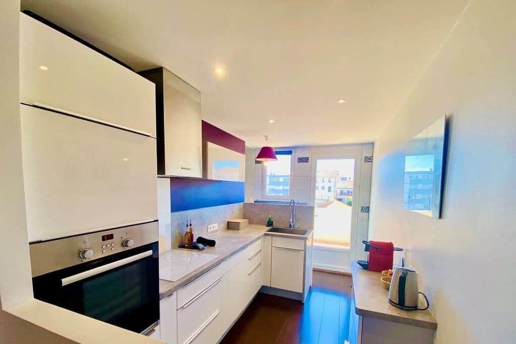 Réfrigérateur, micro-ondes, four, lave-vaisselle