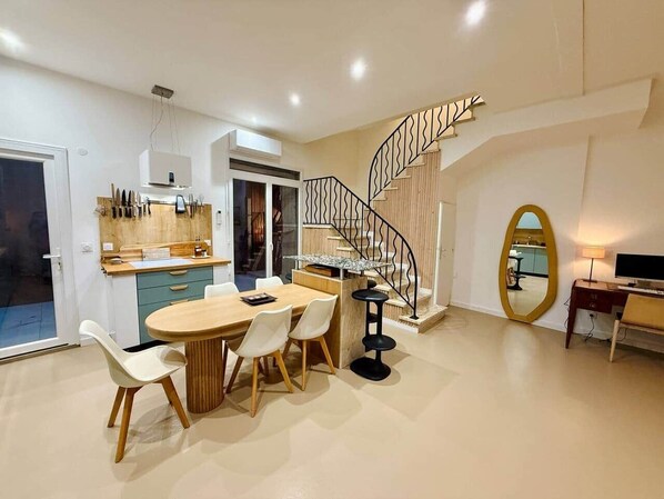 Niet-geclassificeerde afbeelding, 1 van 28, knop