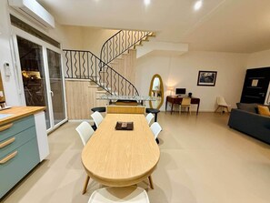 Niet-geclassificeerde afbeelding, 2 van 28, knop