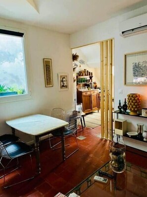 Botón de imagen sin clasificar, 2 de 13