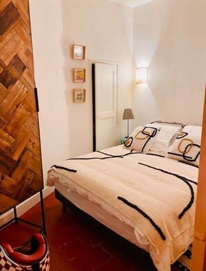 1 dormitorio, wifi, ropa de cama