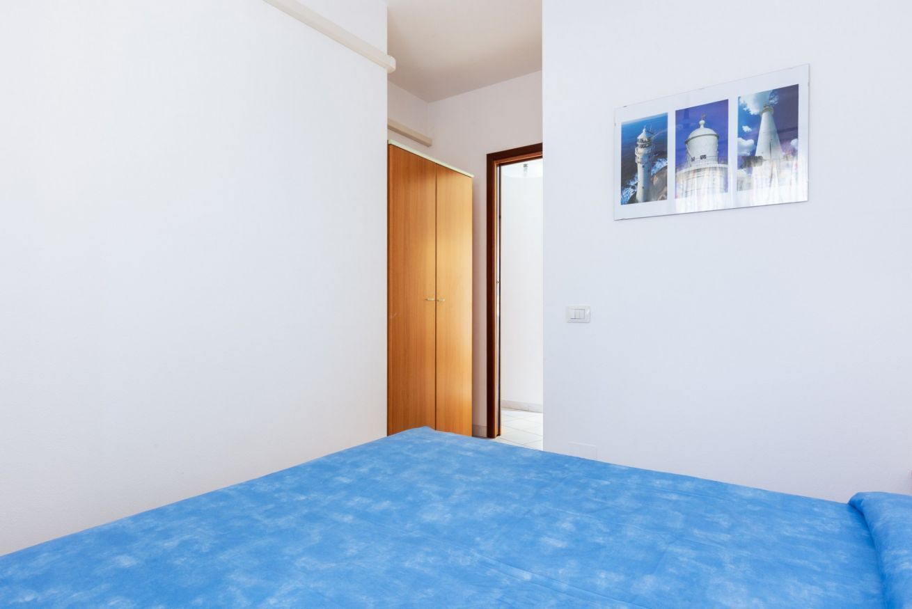 3 bedrooms, iron/ironing board