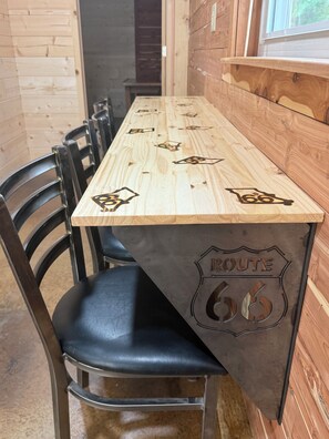 Dining - Heart of The Meramec River Cabin (Bourbon)