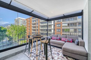 Property grounds - City Light W/ 2BR, Pool & Gym Near Costanera Center (Providencia)