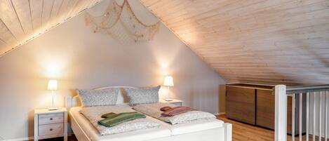 2 室のベッドルーム、WiFi、ベッドシーツ