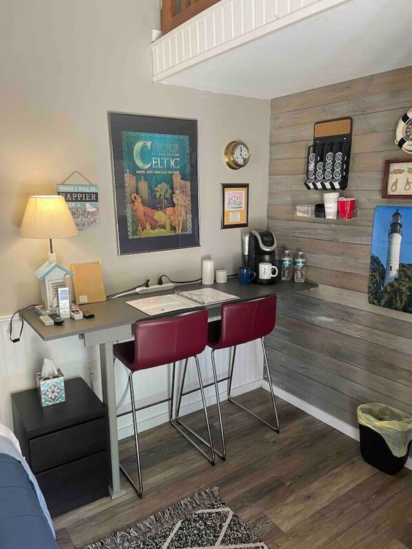 Unclassified image, 1 of 34, button