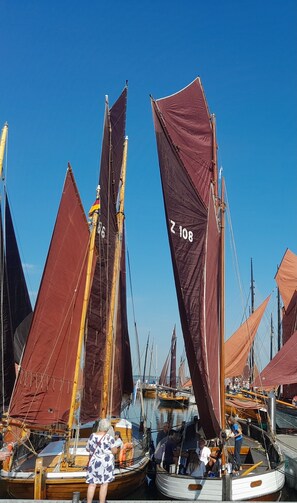 Nicht klassifiziertes Bild, 5 von 24, Schaltfläche