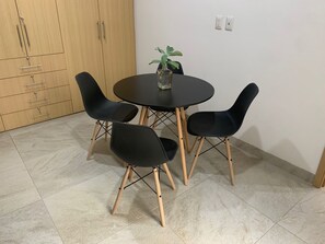 Botón de imagen sin clasificar, 2 de 52