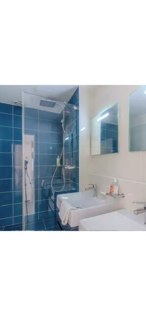 Photo non classée, 2 sur 12, bouton