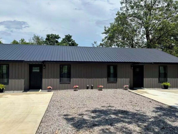 Unclassified image, 1 of 7, button - 2-bedroom Duplex in Munford, AL (Munford)