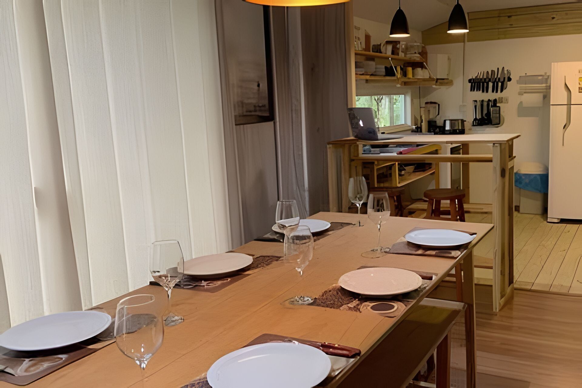 Basic Villa | Dining