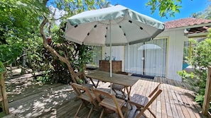 Villa familiar | Restaurante al aire libre