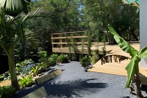 บริเวณภายนอก