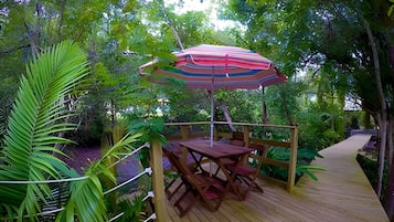 Vila básica | Opções para refeição ao ar livre