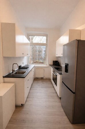 Nicht klassifiziertes Bild, 3 von 9, Schaltfläche