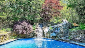 Una piscina riscaldata