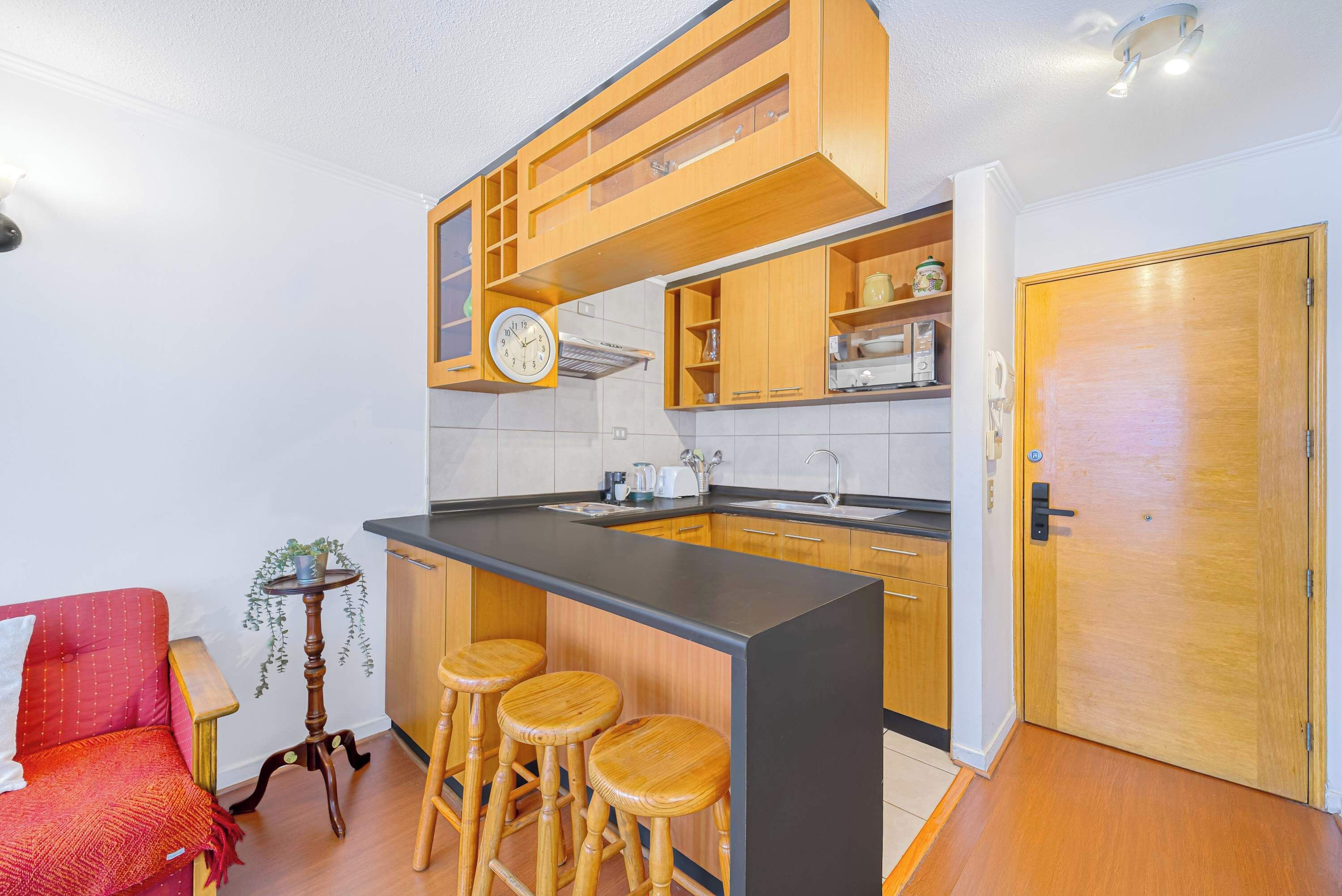 Refrigerador, microondas, parrilla de estufa y tostadora 