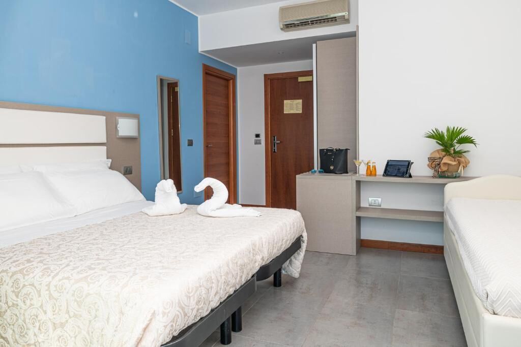 โต๊ะทำงาน, Wi-Fi ฟรี