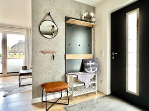Interior - Modern vacation home "Anker 2" with fireplace, underfloor heating & garden with dog (Trassenheide)