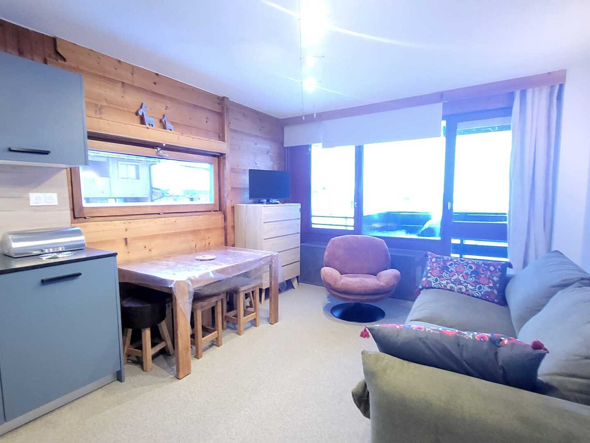 TV