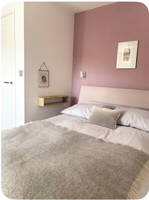 Room - Modern home, sleeps 8, garden
3km from Cambridge, free carpark (Cambridge)