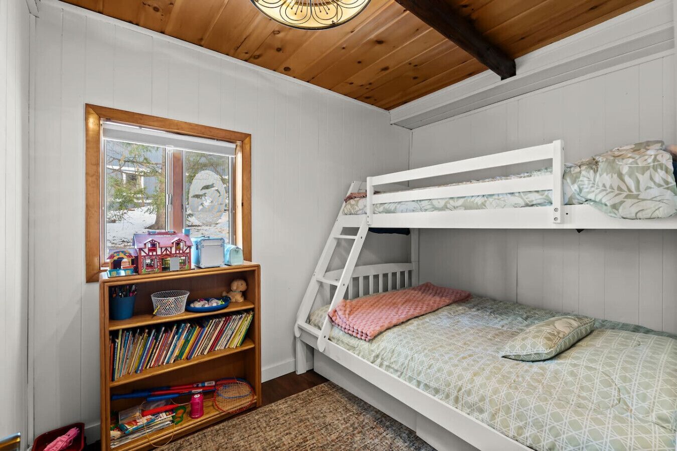 2 quartos, ferros/tábuas de passar roupa, berço de viagem, Wi-Fi