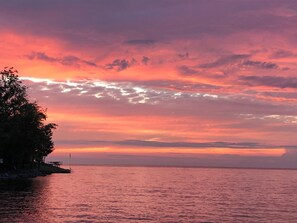 Miscellaneous - Beautiful sunsets and close to the Salmon River. (Oswego)