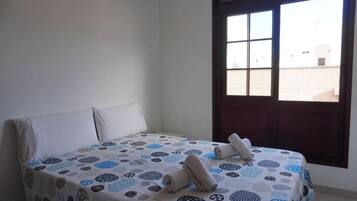 2 slaapkamers, wifi, beddengoed