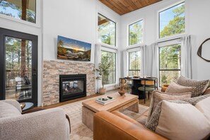 Unclassified image, 2 of 37, button - Luxury Couples Cabin  Hot Tub, Sauna and Swing Bed with Amazing Views (Broken Bow)