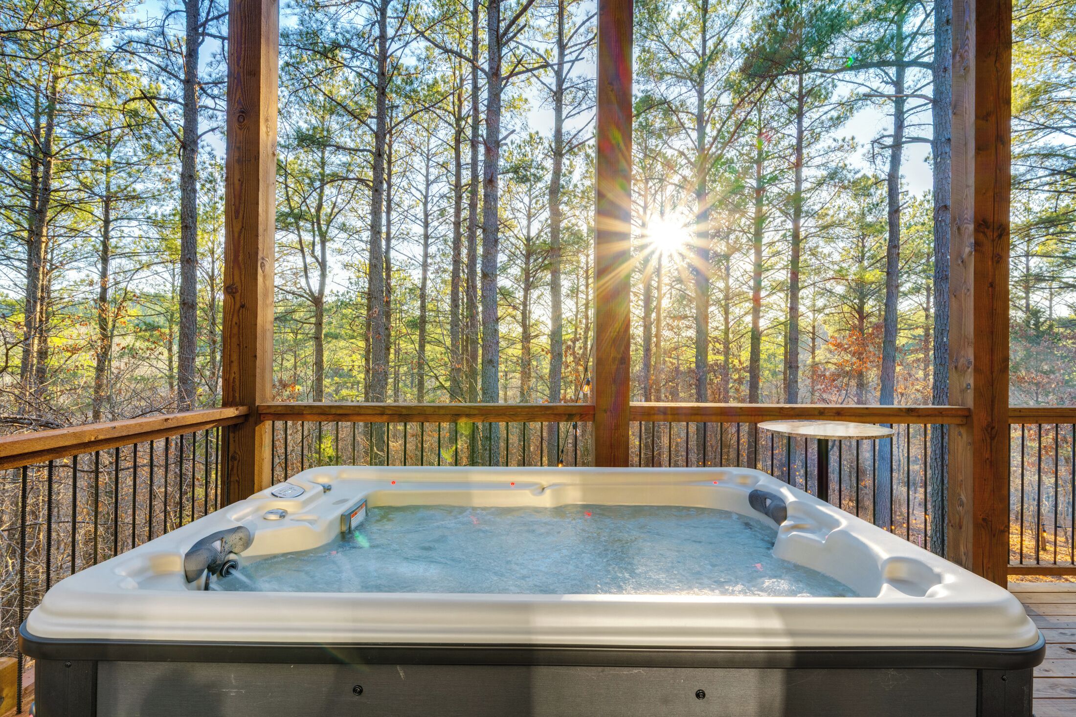 Outdoor spa tub