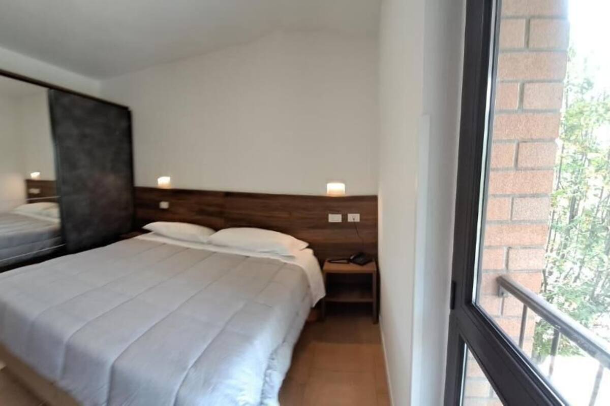 Deluxe Triple Room, Mobility Accessible, Private Bathroom