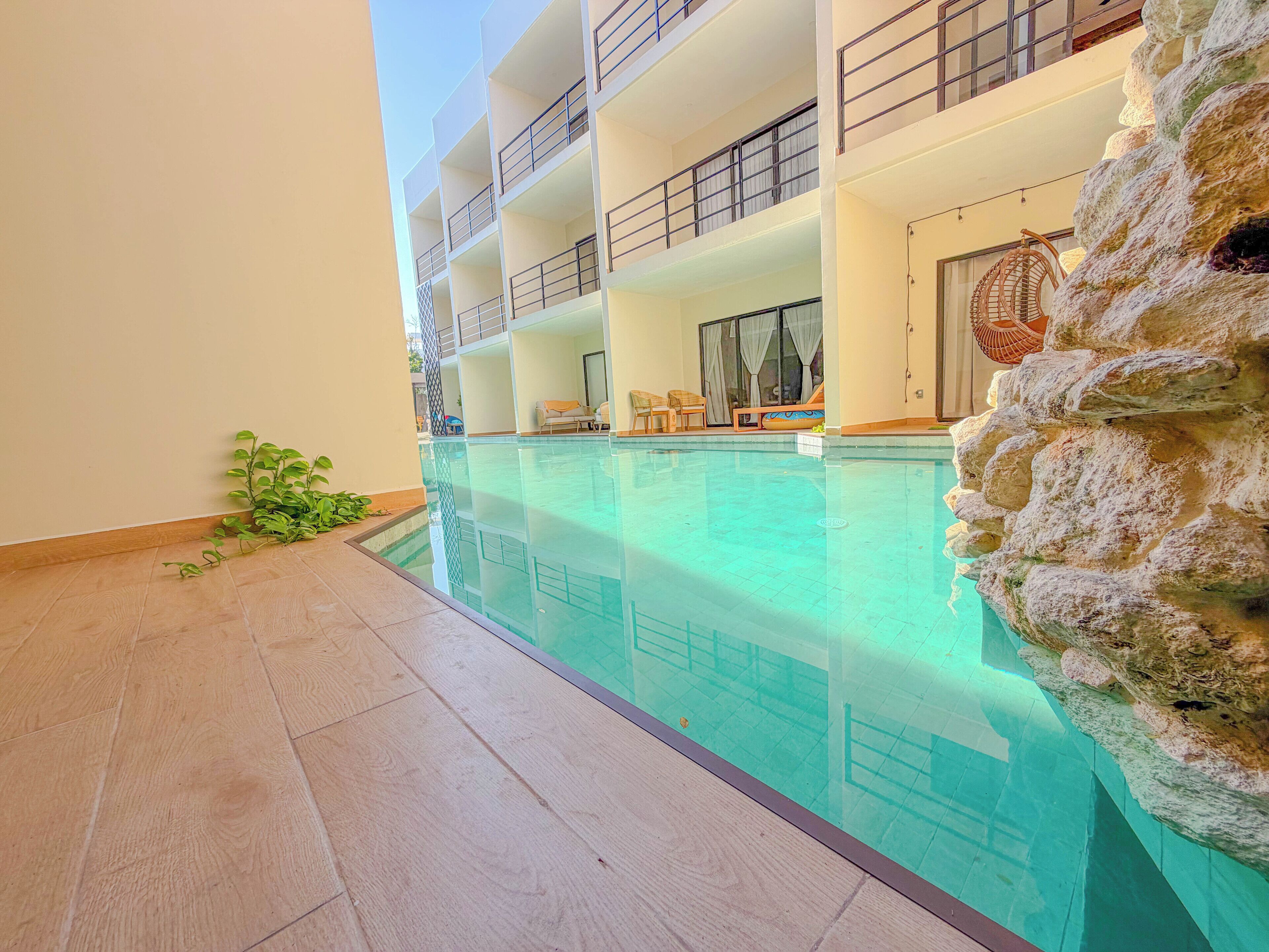 Comfort Apartment, Pool View | Pemandangan dari bilik