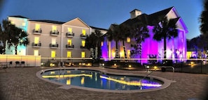 Luokittelematon kuva, 2 kautta 17, painike