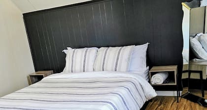 Pelican Lake Getaway – Private Home Within Walking Distance to Beaches & Trails