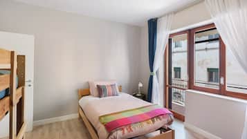 2 chambres, fer et planche Ă repasser, Wi-Fi, draps fournis