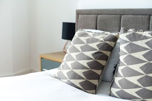 House - Stunning London Home - Newly Furnished Mhb352 (London)