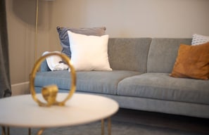 House - Gorgeous Apartment by the Park PS6 (London)