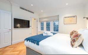 House - Beautiful Hampstead Home RH9 (London)