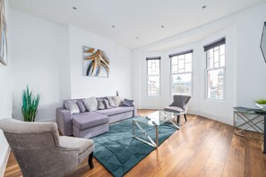 House - Gorgeous London Flat - Newly Furnished Mhb350 (London)
