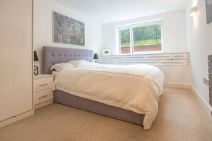 House - Stylish Two Bedroom Flat BCA (London)