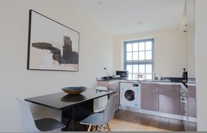 Apartment | 1 bedroom - Cool Kings Cross Apartment OM5 (London)